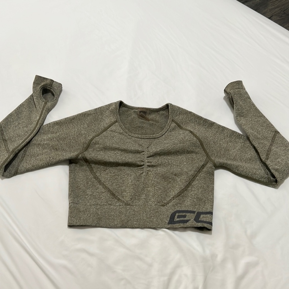 Echt long sleeve workout shirt